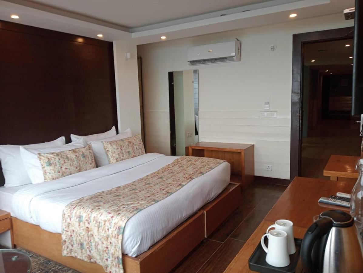 Yashshree Mussoorie Mall Road 外观 照片